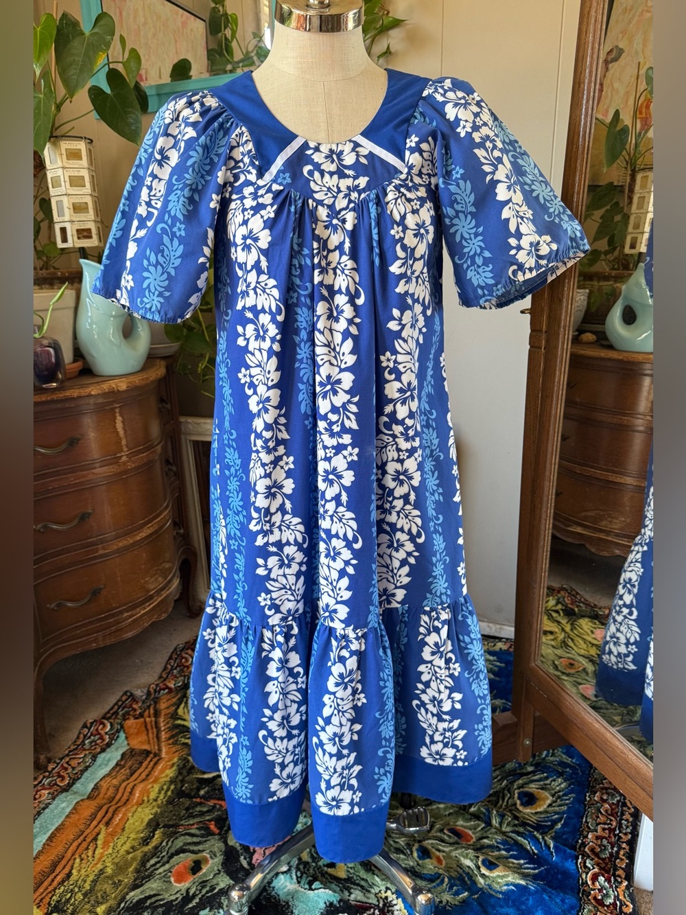 Vintage Carol Bennett Hawaii Muumuu Midi Royal Blue Hibiscus Ruffle Dress Sz S